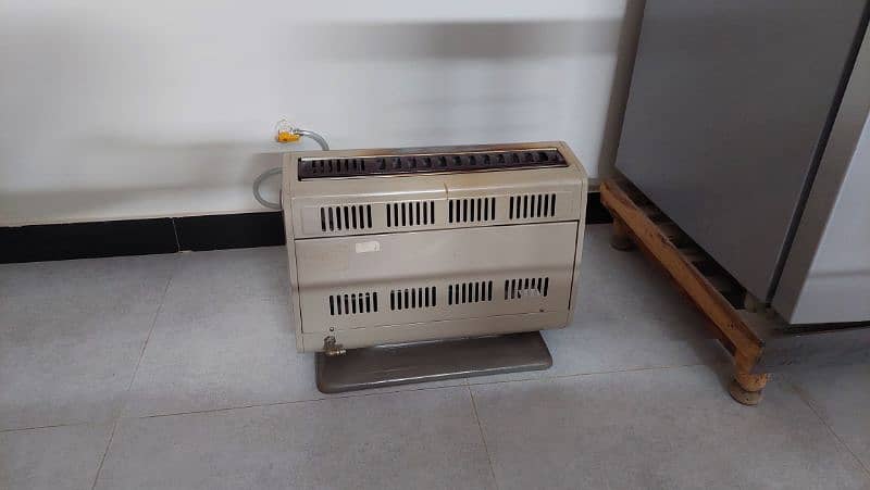 Gas Heater for sale in excellent condition 1