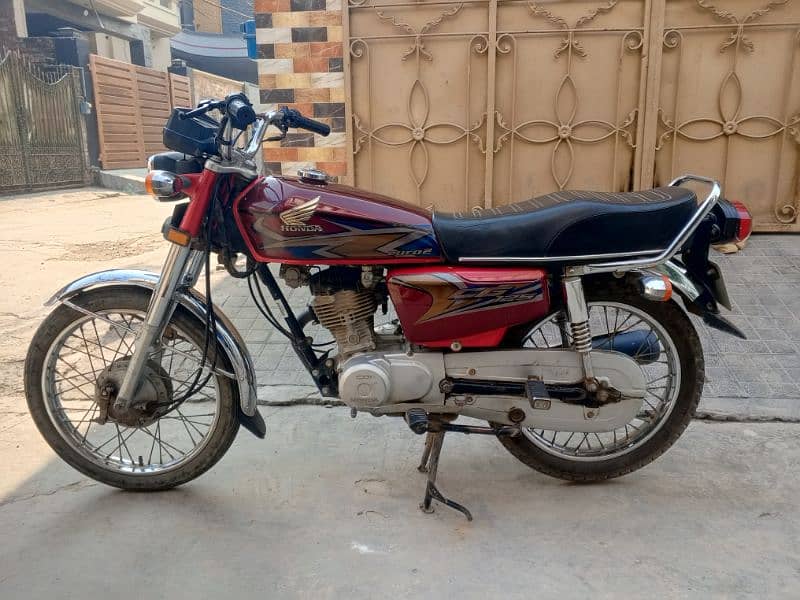 Honda 125 genuine 0