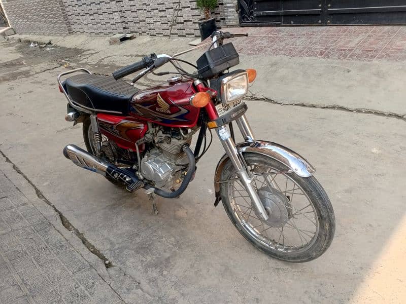 Honda 125 genuine 3