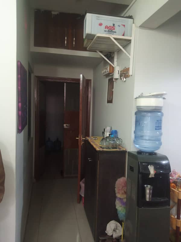 FLAT FOR SALE GULSHAN-E-IQBAL BLOCK-4 16