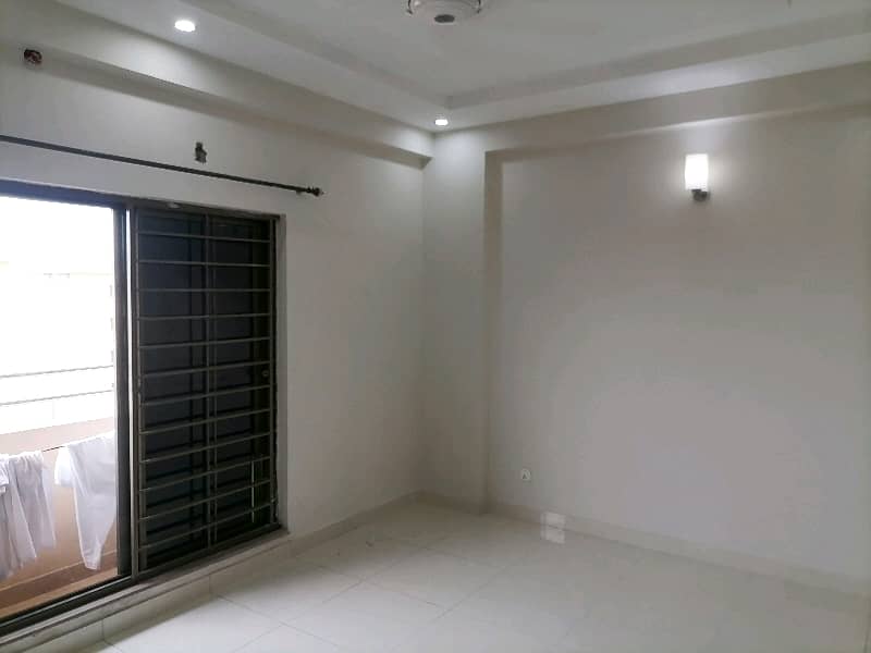 Your Search Ends Right Here With The Beautiful Flat In Askari 11 - Sector B At Affordable Price Of Pkr Rs. 114000 10