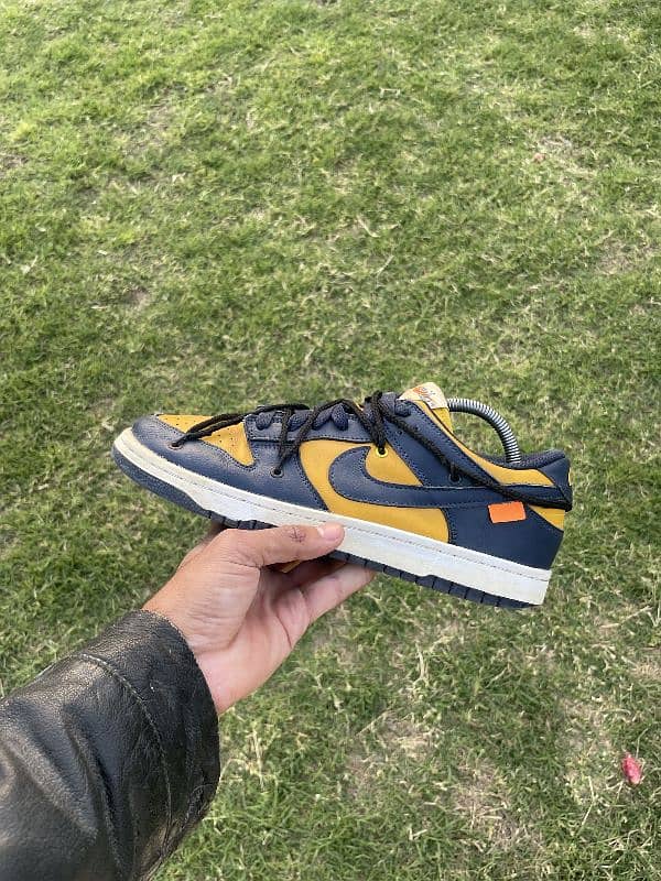 Nike Dunk low off-White Sneakers/ Shoes (Size: EUR 42-43) 4