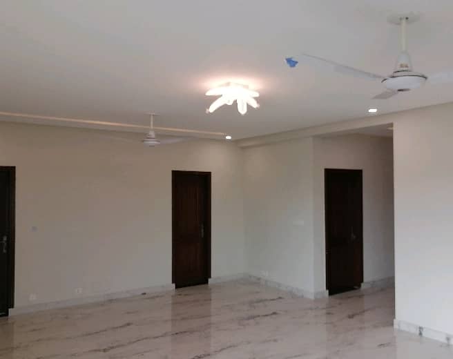 Ready To Buy A Flat 10 Marla In Askari 11 - Sector D 3