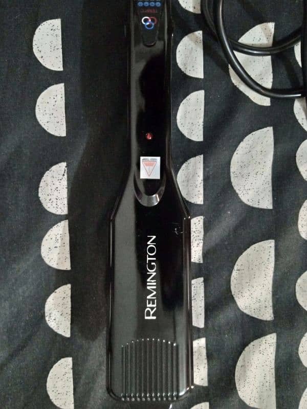 REMINGTON STRAIGHTENER 4