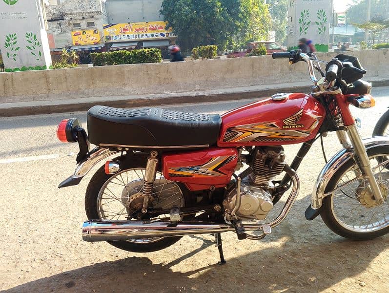 Honda 125 2004 Model 5