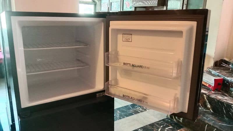 Haier Refrigerrator like New Medium size 10