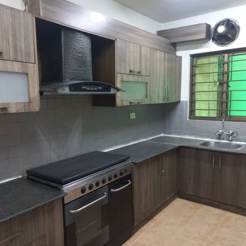 Don't Miss Out This Beautiful Apartment For Rent 6