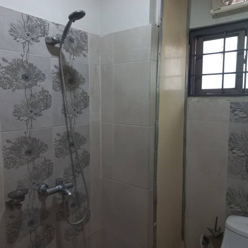 3-Bedroom Flat For Rent In Sector B Askari 11 Lahore 4