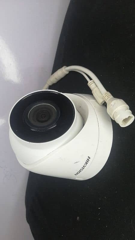 2MP HIKVISION IP Dome CAMERA For Sale 2