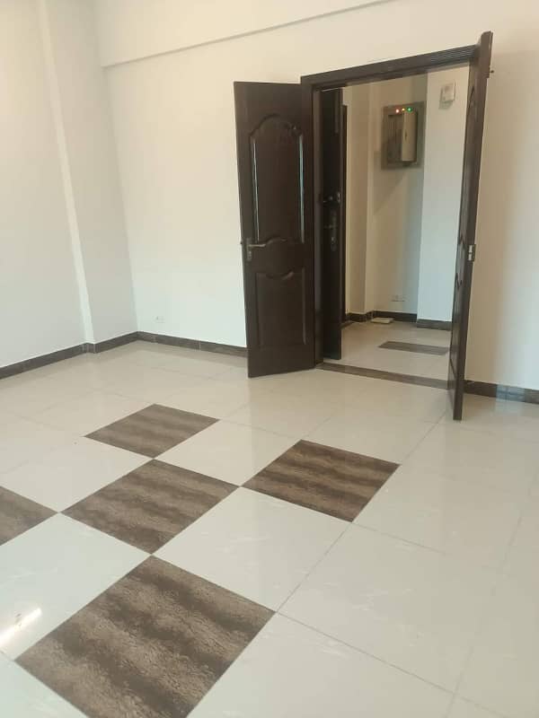 3-Bedroom Flat For Rent In Sector B Askari 11 Lahore 2