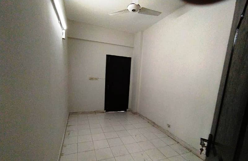 Ideal Location Near McDonald's Flat For Sale 6