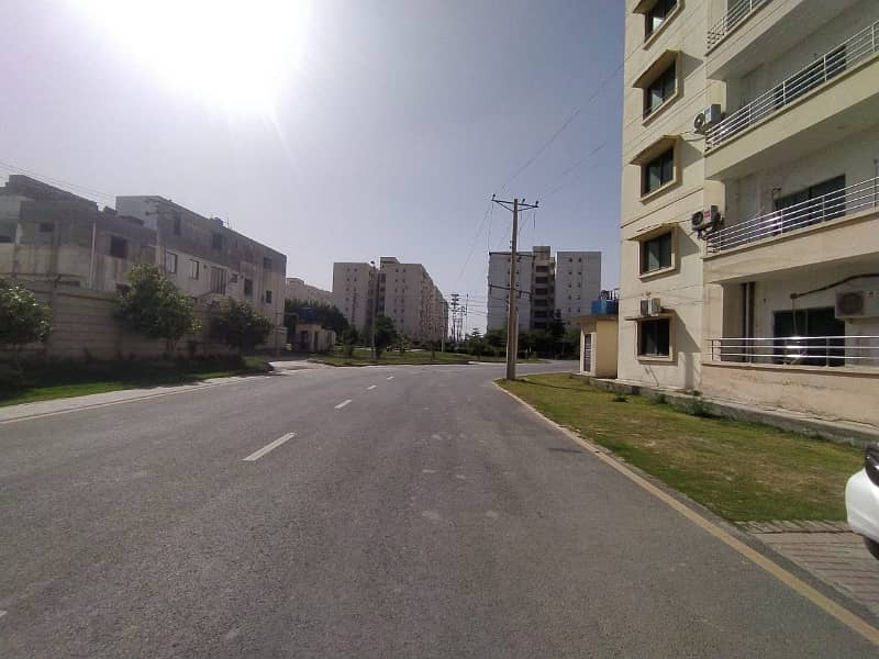 Ideal Location Near McDonald's Flat For Sale 20