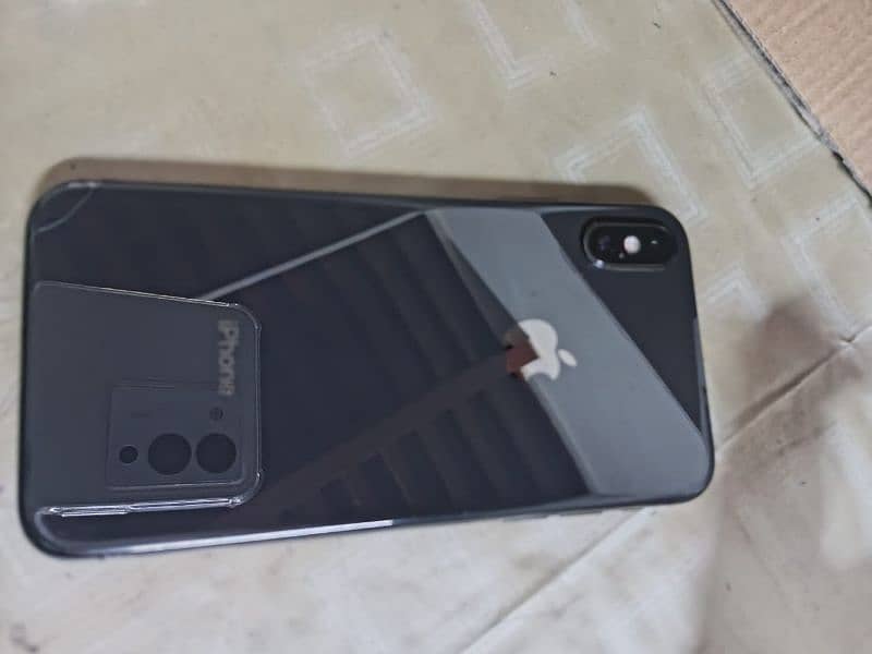 iPhone x 64 gb pta approved 4