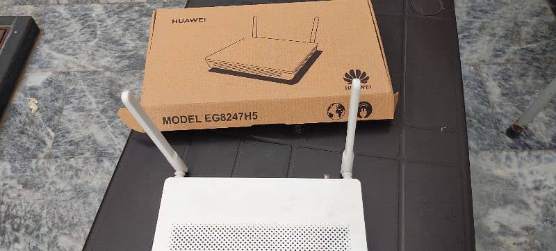 Brand New Huawei Xpon Router with TV Port (New Model) 3