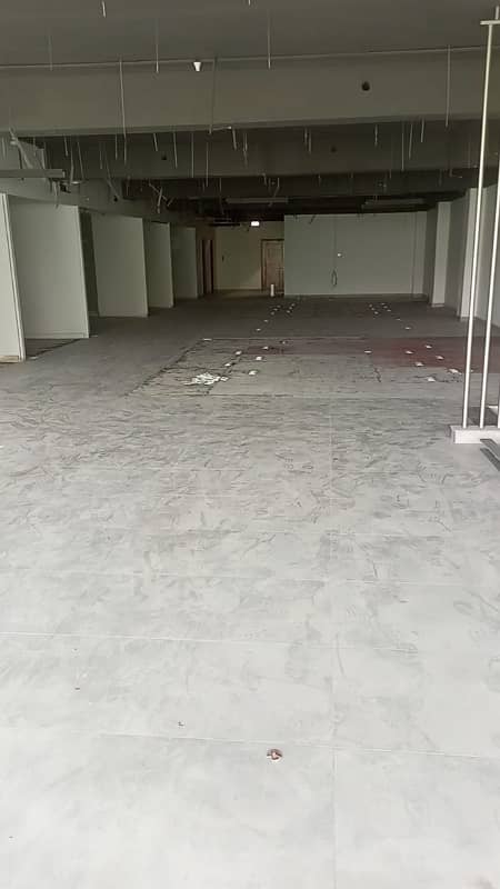 Prime 4000 Sq Ft Corporate Office Space In D-Ground, Faisalabad 0