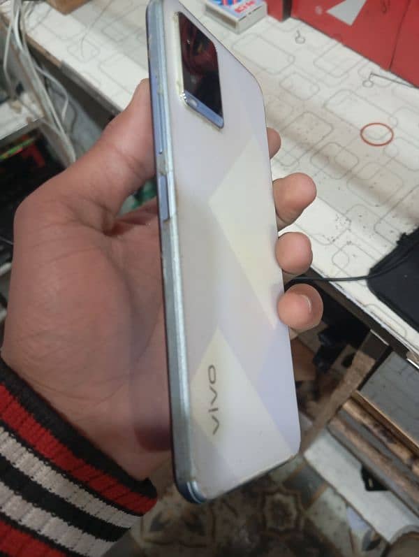 vivo y 21 2