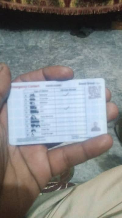 ma ak cook or dirver be hon muj 5 year ka experience hai