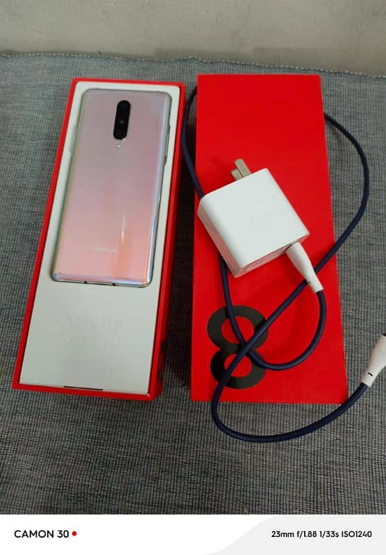 OnePlus 8 with original box charger Global dual sim Approve 0