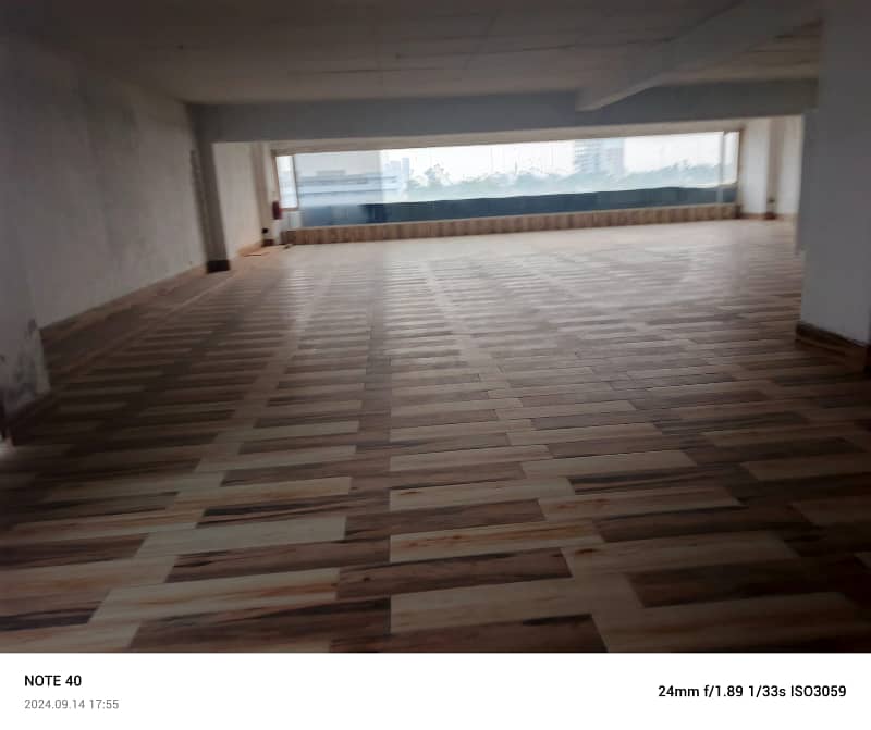 Premium 7000 Sq Ft Luxury Space Available In Koh-I-Noor, Faisalabad Ideal For Leading Brands 15