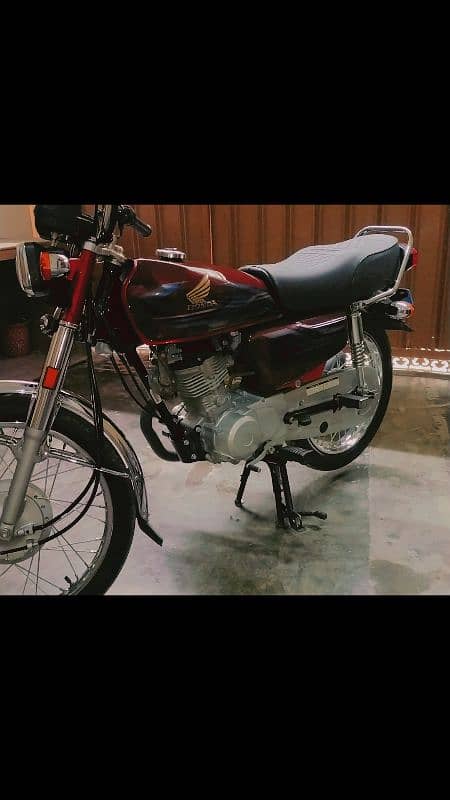 Honda 125 model 2024 all ok hai number bi Laga Howa hai 4