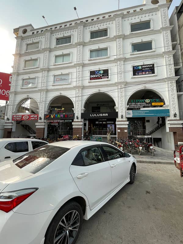 4000 Sqft Brand-Ready Space in D-Ground, Faisalabad Perfect for Retail or Food Chains 6