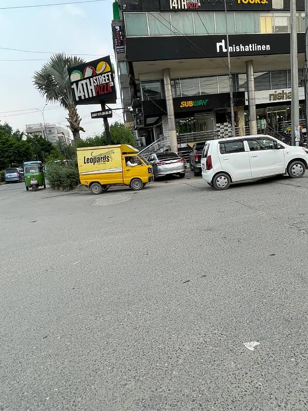 4000 Sqft Brand-Ready Space in Koh-i-Noor, Faisalabad Perfect for Retail or Food Chains 7