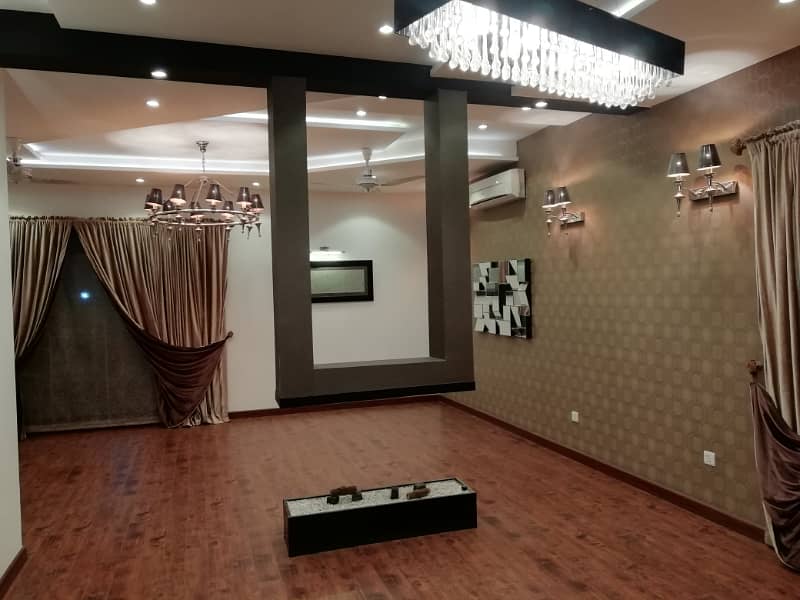 1 Kanal House for Rent Out Class Nice House Shower Caben Bath DHA Phase 3, Lahor 10