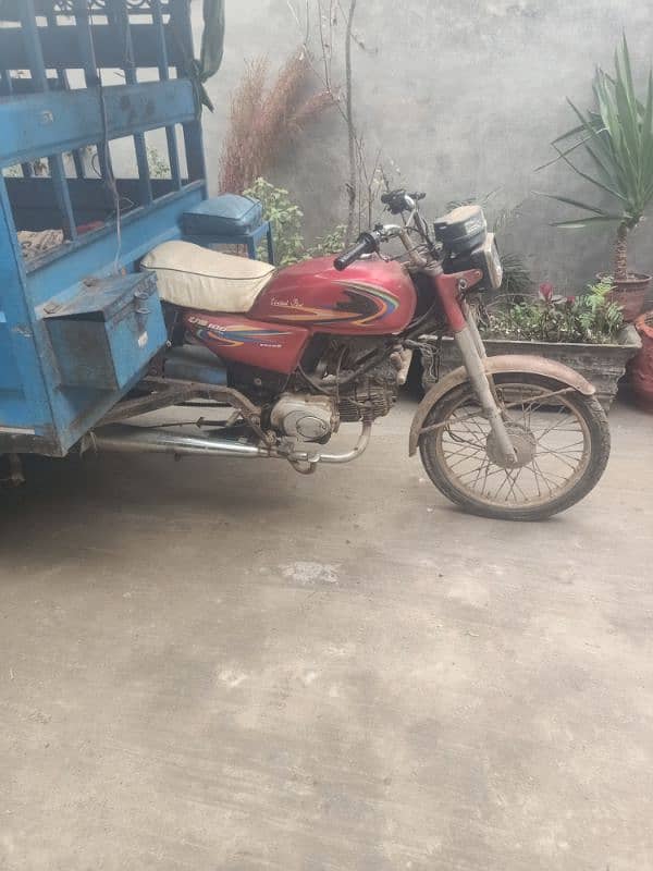 motorcycle Raksha 3