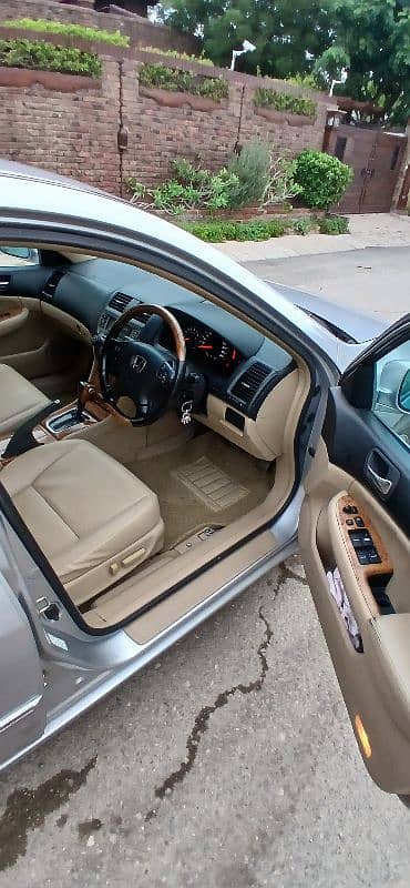 Honda Accord 2005 6