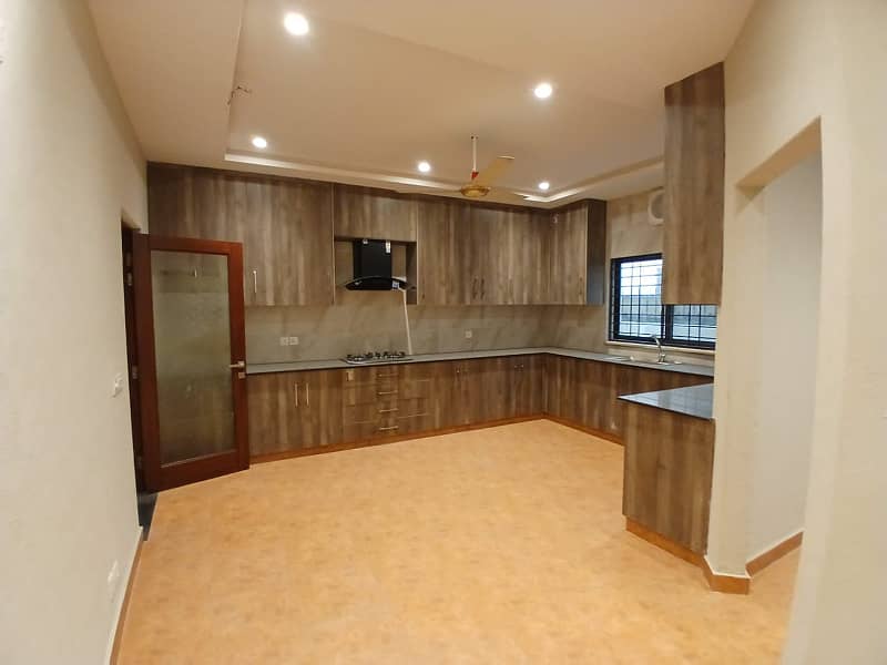 Defence Kanal new Luxury Latest Designer Bungalow for rent 12