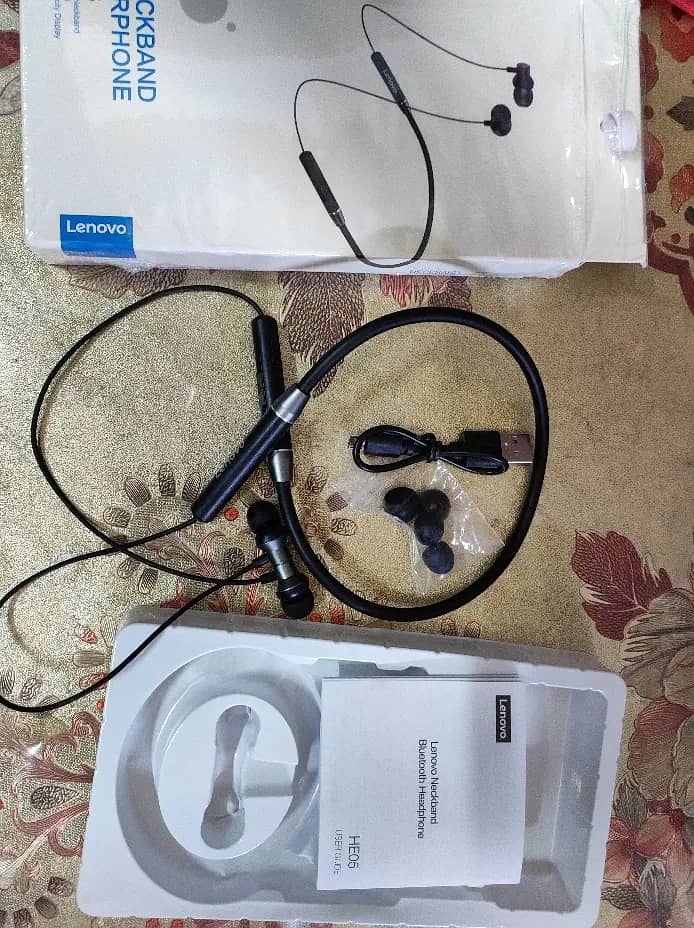 Lenovo Wireless Earbuds Neckband HE05 4