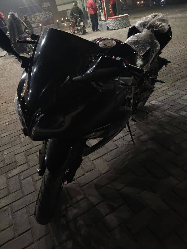 Kawasaki Ninja Replica 250 CC 1