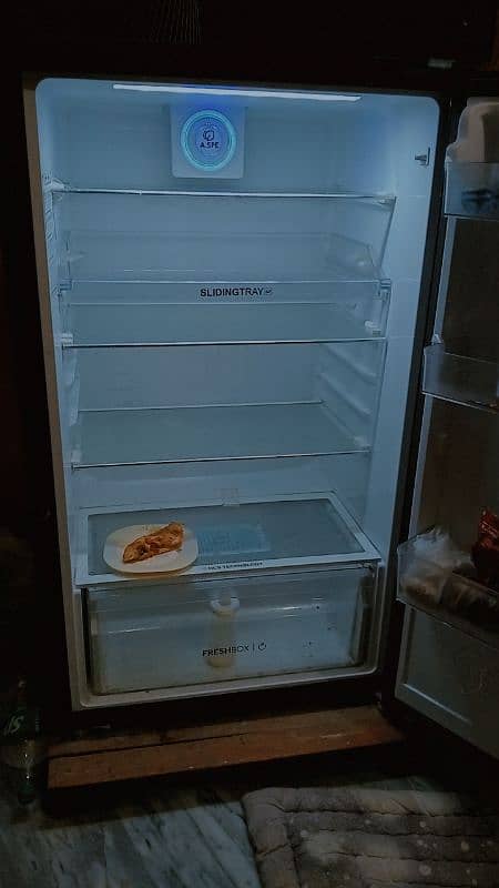 heir Fridge 4