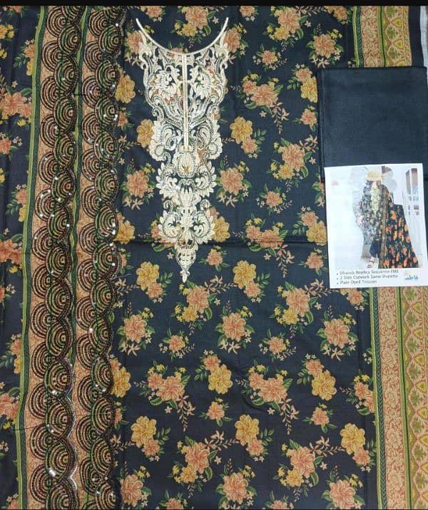 3 pcs women unstitched Dhank Printed Suit 1