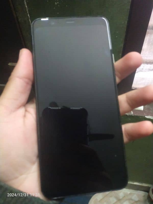 pixel 4xl Black 4 gb/64 gb 9/10 condition 0