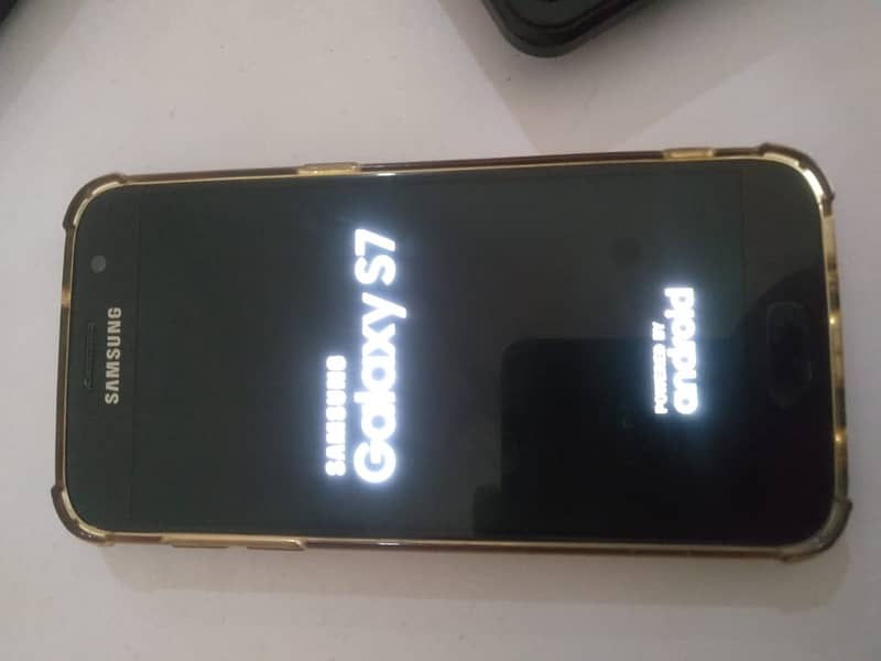 Samsung Mobile S7 1