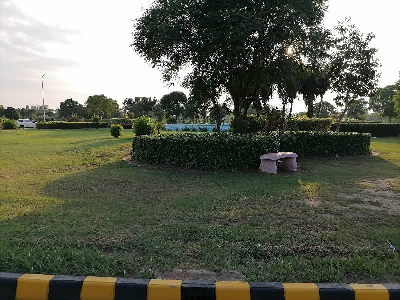 5 Marla Residential Plot For Sale In Rs 7600000/- Only 1