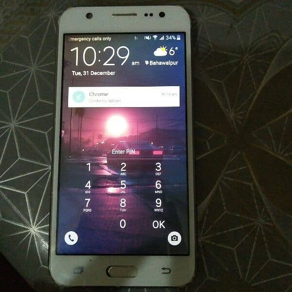 Samsung Galaxy j500 1