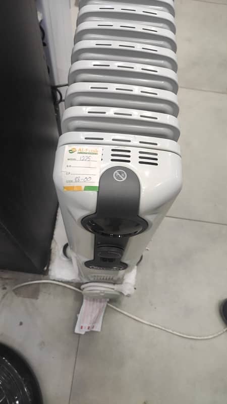 DeLonghi oil heater 4