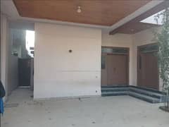 1 Kanal house for rent in johar town for Family and Silent office (Call center + Software house)