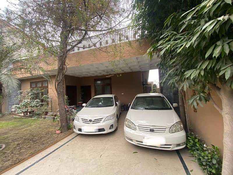 1 KANAL PERFECT LOCATION HOUSE AVAILABLE FOR SALE IN NESPAK HOUSING SOCIETY - PHASE 1 - BLOCK D1 12