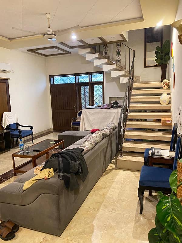 1 KANAL PERFECT LOCATION HOUSE AVAILABLE FOR SALE IN NESPAK HOUSING SOCIETY - PHASE 1 - BLOCK D1 21