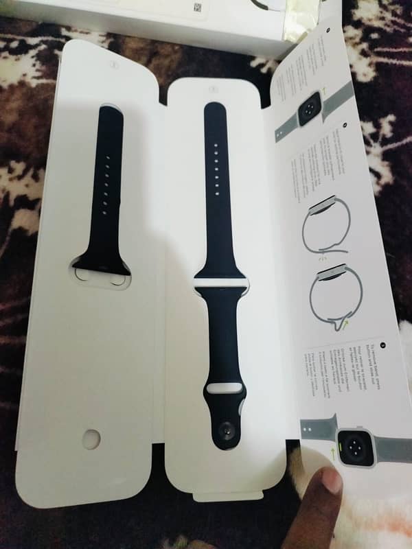 Apple Watches SE 2022 44mm 1