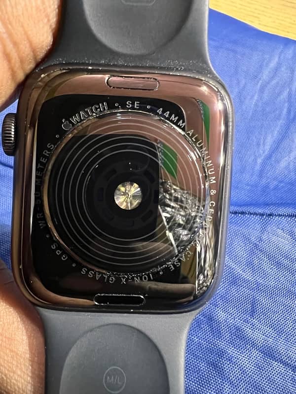 Apple Watches SE 2022 44mm 3