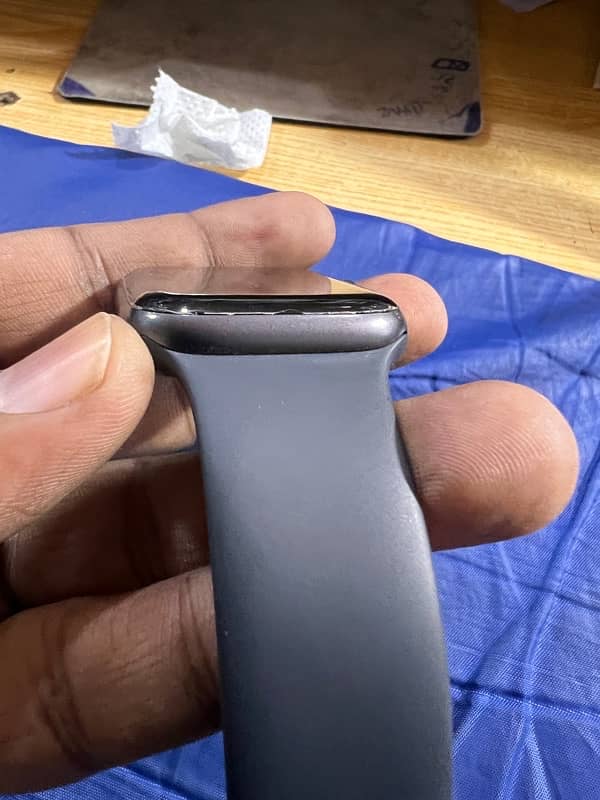 Apple Watches SE 2022 44mm 9