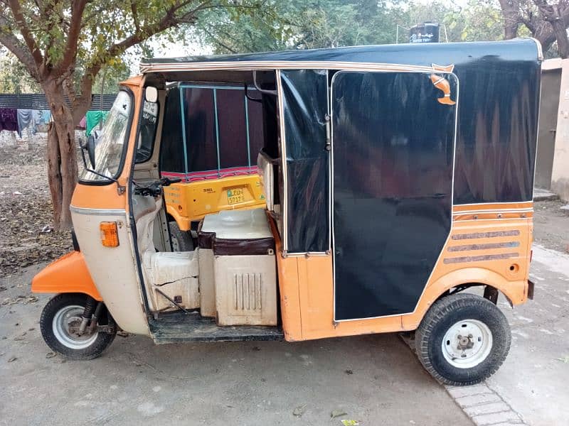 New Auto Shiwa Rickshaw For Sale 2017 model 2