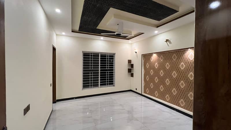 10 Marla Brand New House Available For Sale In Bahria Orchard Raiwind Road Lahore 15