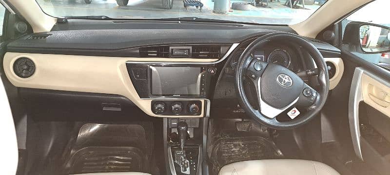 Toyota Corolla Altis 1.6 2018 5