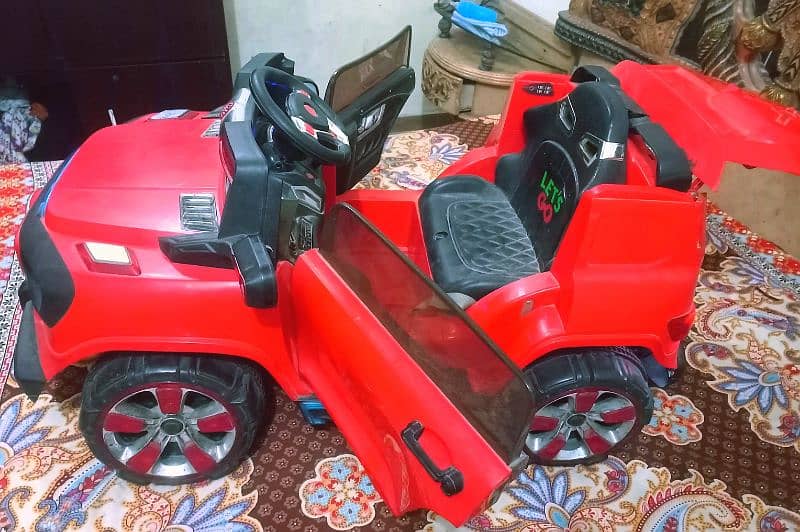 Big size KIDS imported jeep car excellent condition opening doors+digi 3