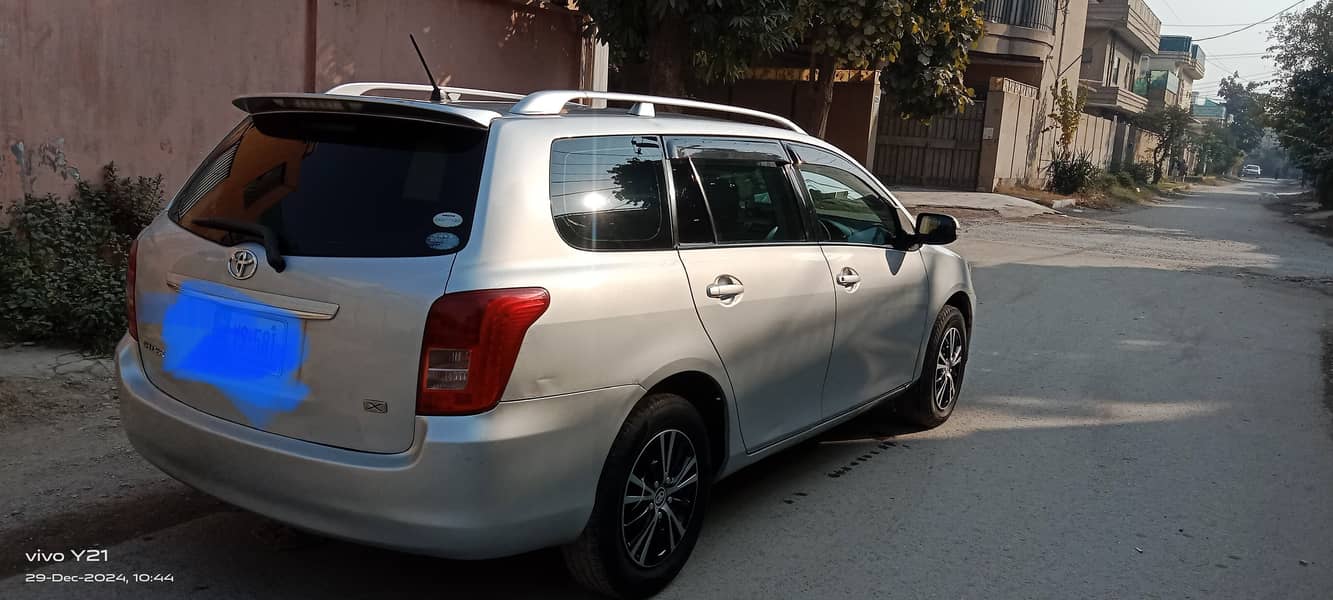 Toyota Fielder 2007 9